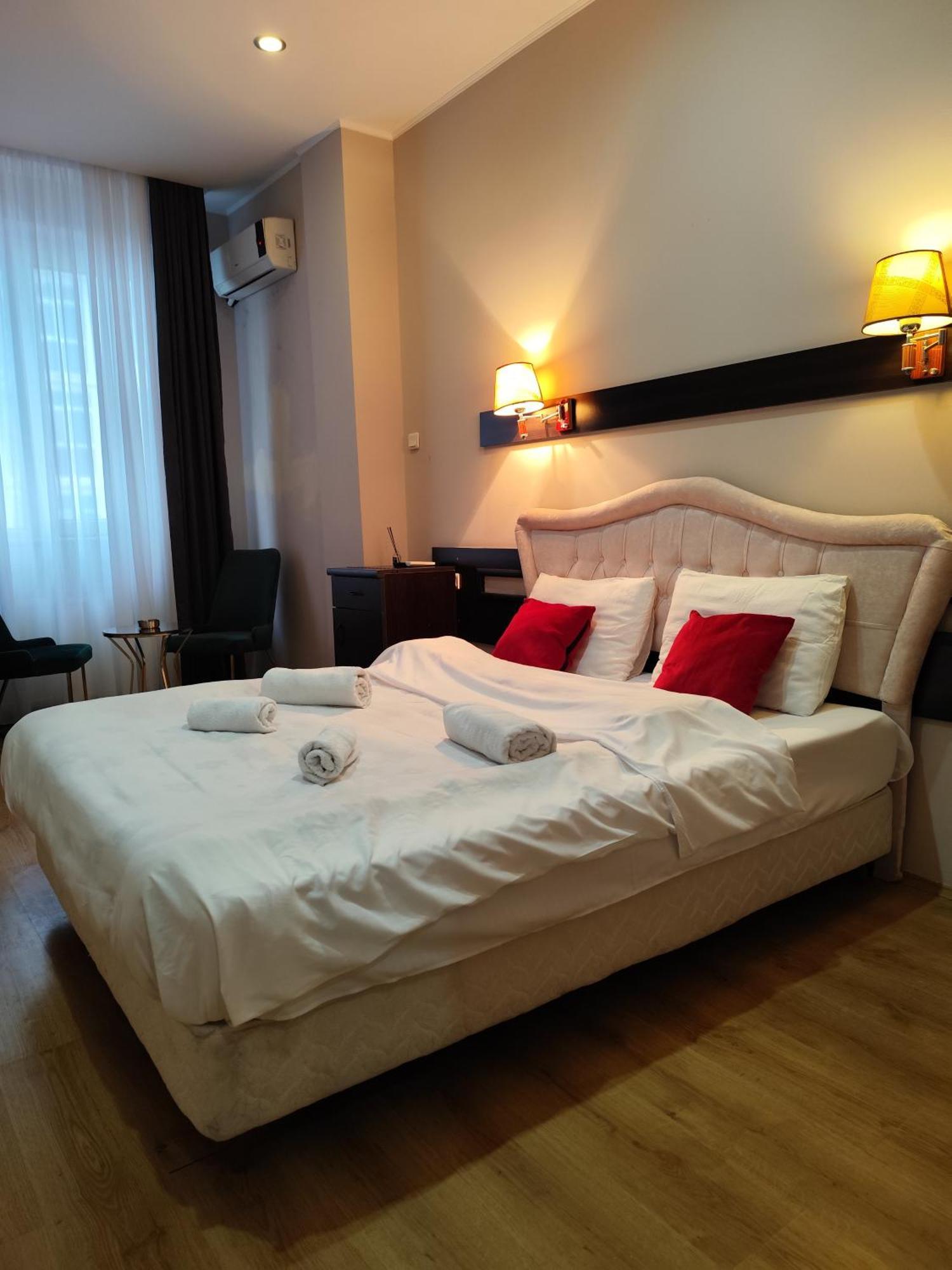 Hotel 770 Батумі Екстер'єр фото